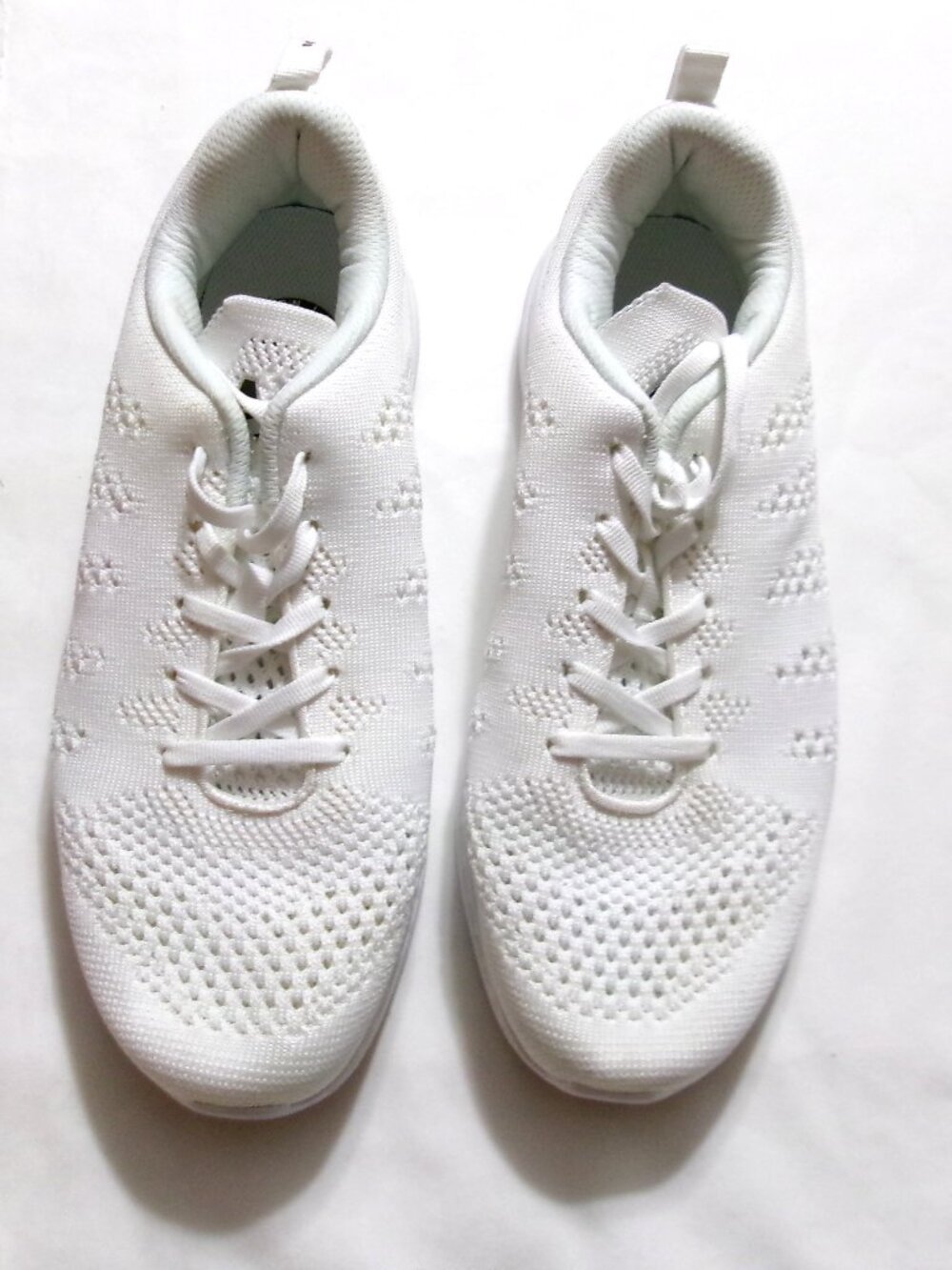 Men's APL TECHLOOM PRO White Running Shoes or Sneakers  Size 9